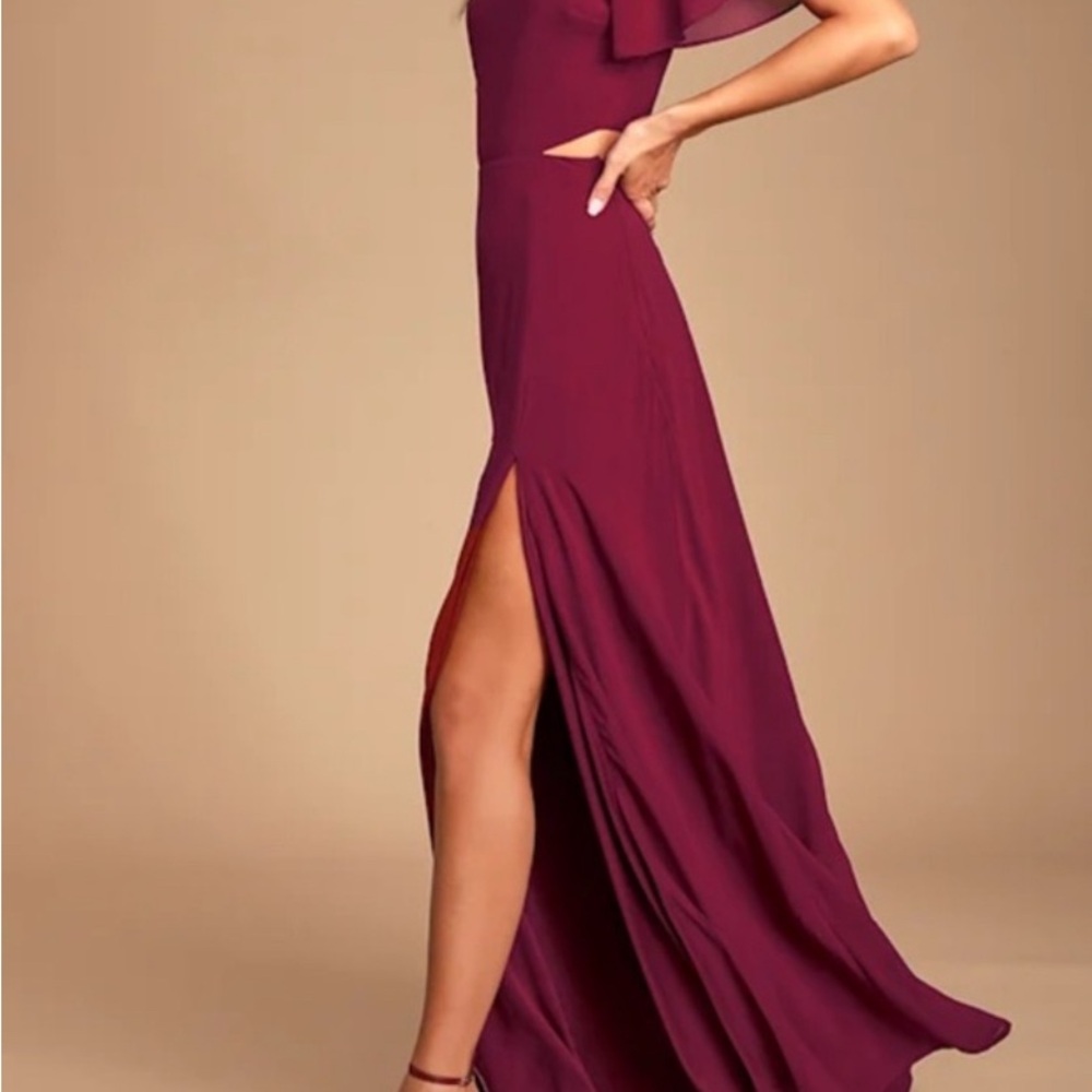 Lulus NWT Plum Garden Bliss Flutter Sleeve Open Back‎ Slit Formal Dress Size L